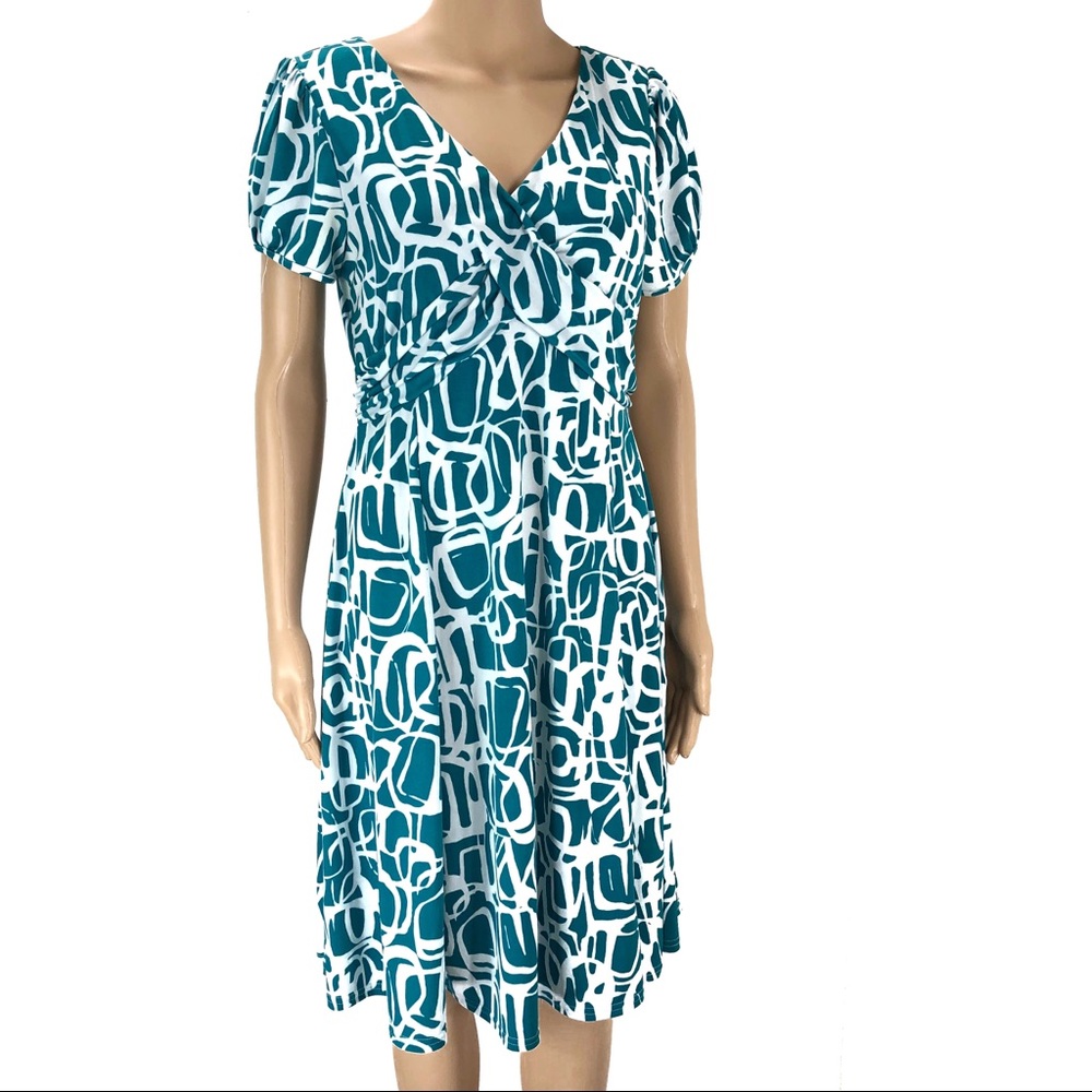 Marc Bouwer medium green white dress (#25)